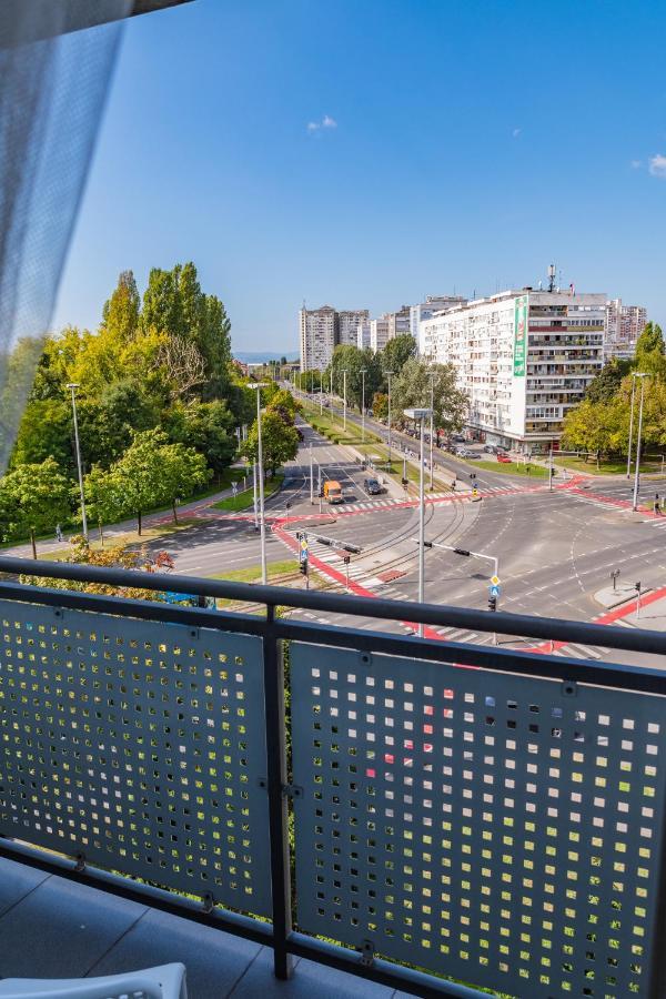 Brand New - Selfcheckins 24 - Zagreb - Garage - Loggia - New - Luxury Apartment Exterior photo